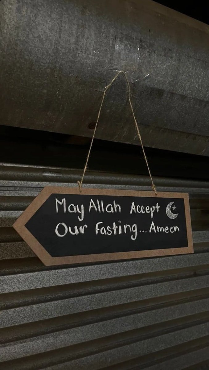 BidooStore's tweet photo. Ramadan Mubarak to our Muslim Friends, Family and Loves Ones Observing this Islam’s holiest month of the year. 

#RamadanMubarak #BidooStore https://t.co/rbNgiWP4Ar