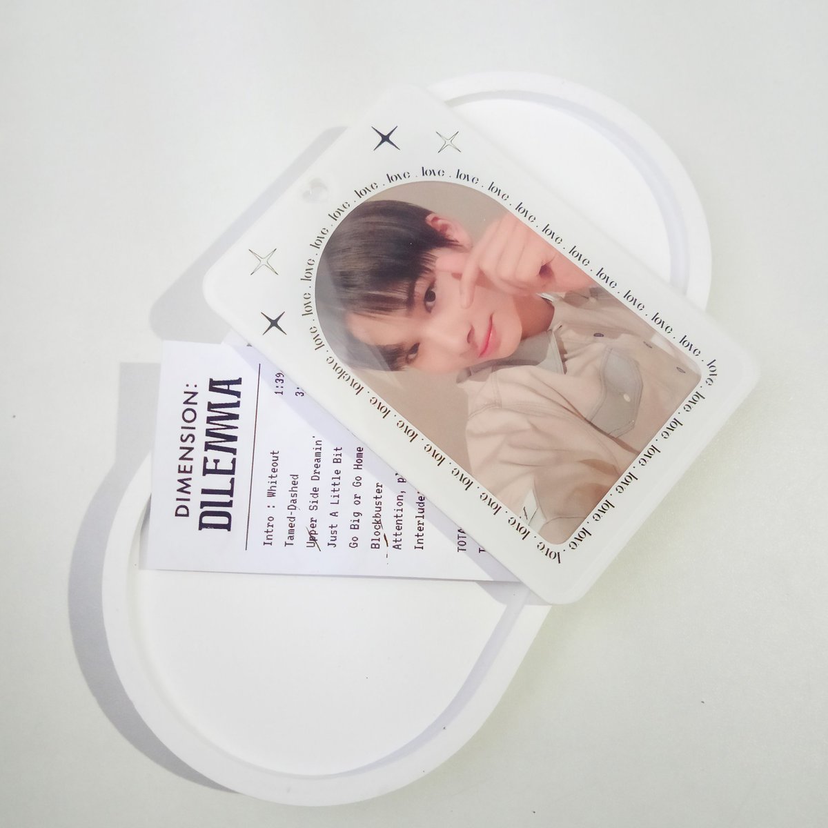jeongliv's tweet photo. . . .﹙ #rikiicart﹚happy mail  .ᐟ

✶ from @eyamail #tenkchueya

thank you so much for letting me adopt ni-ki ! he came home safely. ty for packing it securely <3 https://t.co/MHGvL0ZW3S
