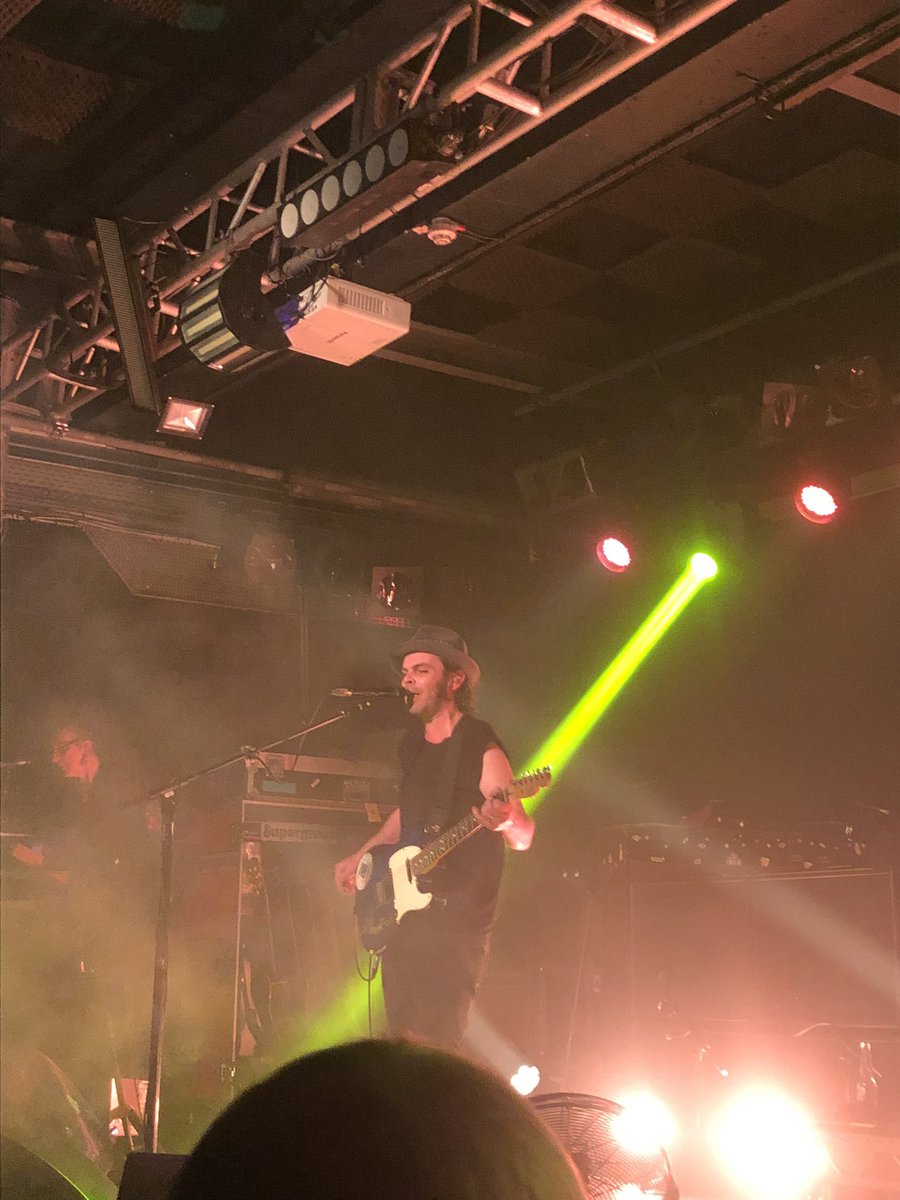 poppyster's tweet photo. @SupergrassHQ what an amazing gig - loved it @roadmender #energy #closeup #newfriends #topgig ❤️🎶❤️💃💃💃💃💃 https://t.co/Z6ab5sUHMJ