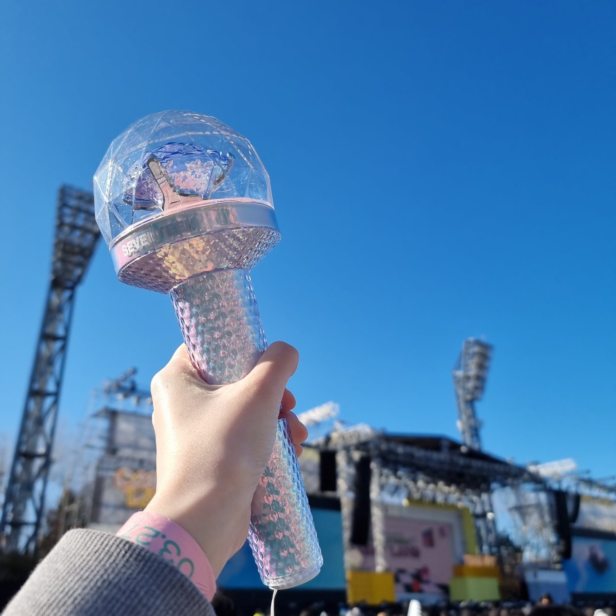 ww0717219's tweet photo. 🎡캐럿랜드🎡 https://t.co/2BDRlfbtbi