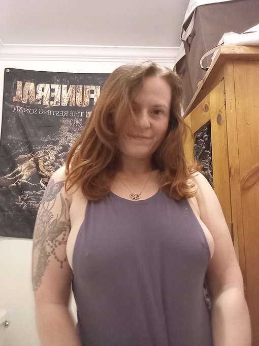 Dahlia Solina’s pics and videos