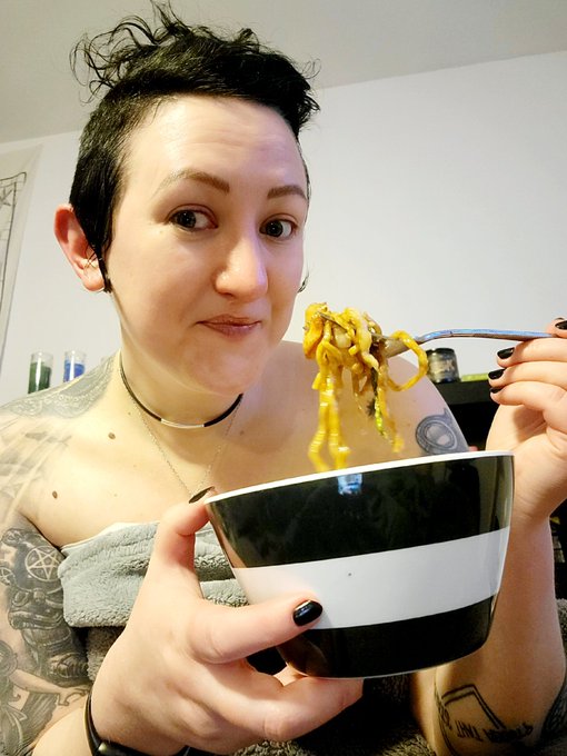 Sure, sex is cool...but have you ever had a great night on @treasure_cams then did an 8 step skincare<a href="/tag/newprofilepic"class="tags"><span>#newprofilepic</span></a>