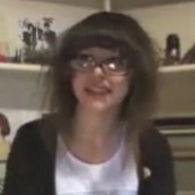 why2kpod's tweet photo. hi I'm Amy, I'm 17 years old and I'm an indie....

whY2k is back with another episode about #indie music in the 2000s and the truly of its time #HipsterRunoff

https://t.co/3N4jPRETFP https://t.co/ELzi4aHKQN