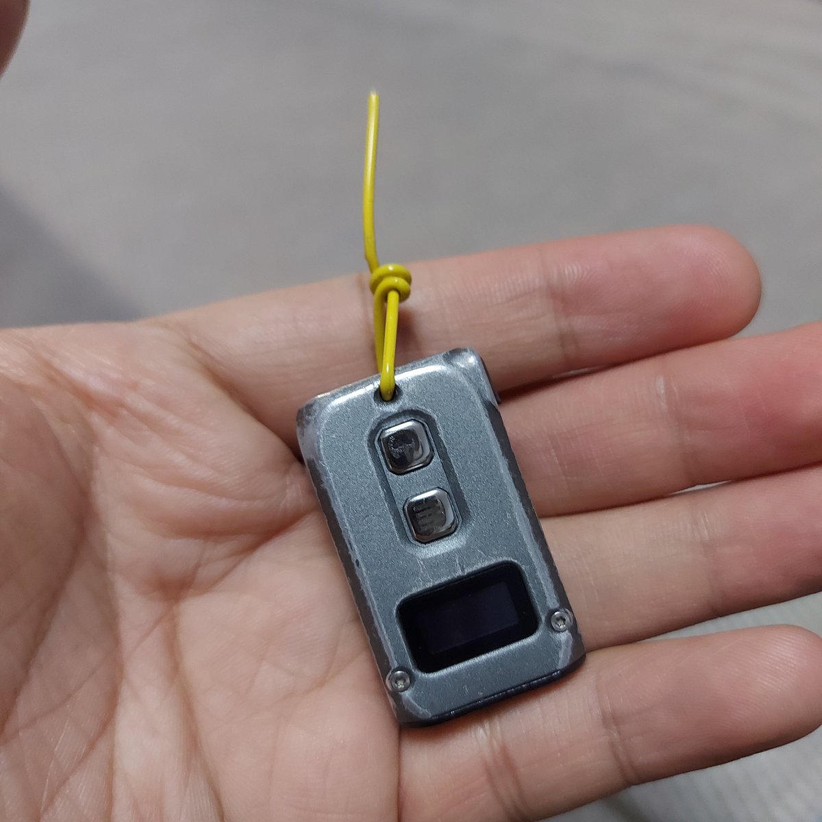 DJSerjaySvek's tweet photo. The keyring on the Nitecore TINI 2 flashlight breaks off easily. Thankfully, with a paper clip and some paracord, I can keep it on my keychain again.
#Nitecore #TINI2 #Flashlight #Paracord #Lanyard #EDC #Keychain #EDCKeychain https://t.co/kPivuLSpcX