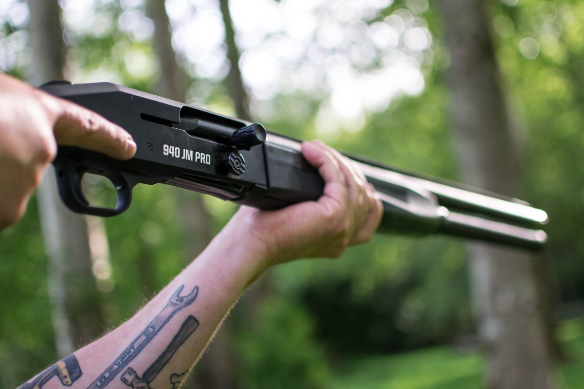MossbergCorp's tweet image. Let's go! #ShootFast #Mossberg #Mossberg940 #Mossberg940JMPro