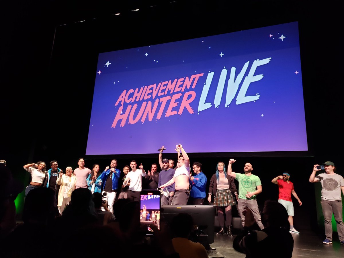 JudgeBudge22's tweet photo. Such an incredible show!! After a 2 year wait it was definitely worth it. NOW I CAN'T WAIT FOR RTX!!!#AHLive https://t.co/tk1YH3jwT8