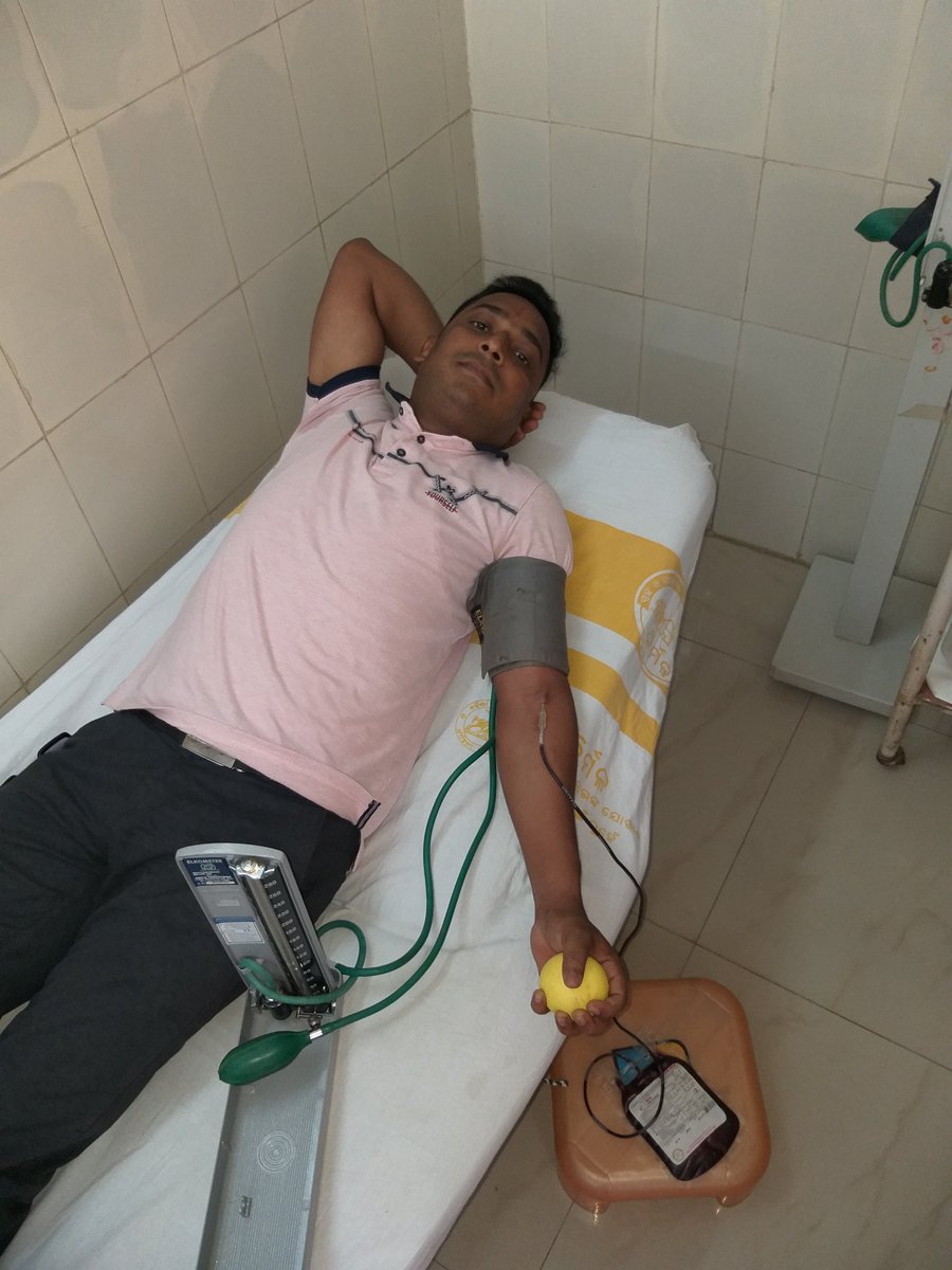 Today, I donate one unit of B +ve blood to  pregnant lady Sarita Nayak at Padmapur Sub-Divisional Health Center, Dist- Bargarh.

#Donate_Blood_Save_Life ❤️❤️