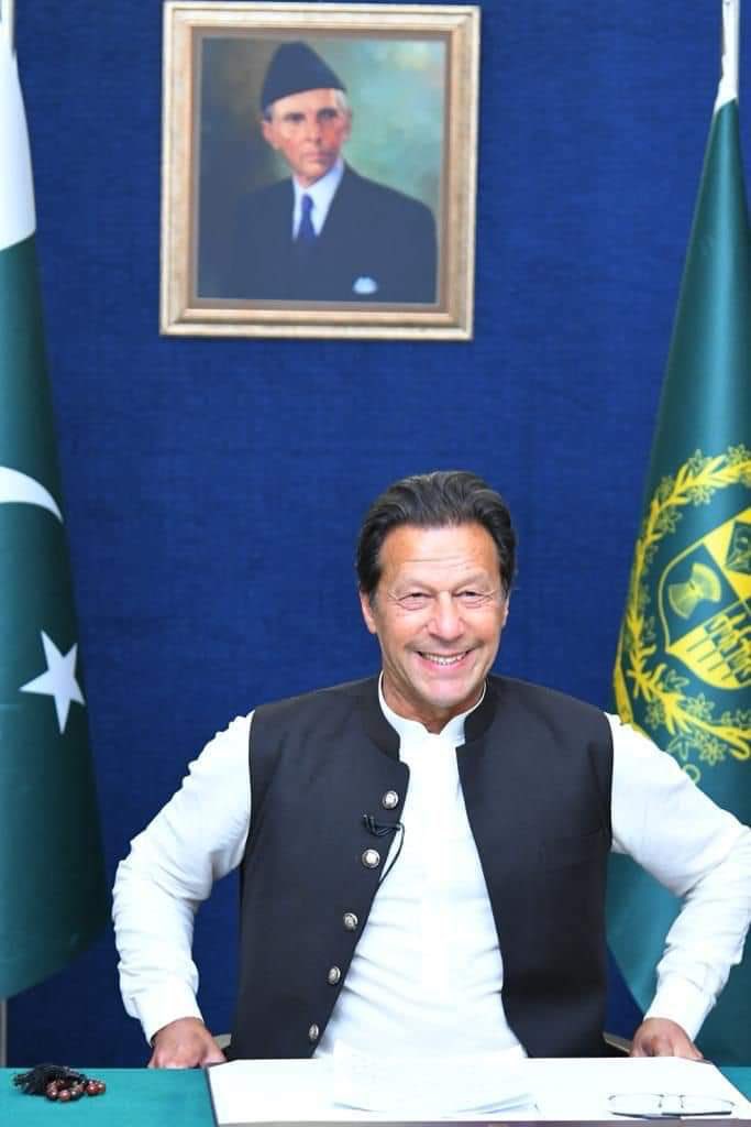 HeerBMalik's tweet photo. My name is Heer Malik and I support
#PrimeMinisterImranKhan
#BehindYouSkipper
#IstandwithImranKhan
#IamImranKhan
#3rdAprilAtDchowk
#ikpower https://t.co/RXDvt04GV3
