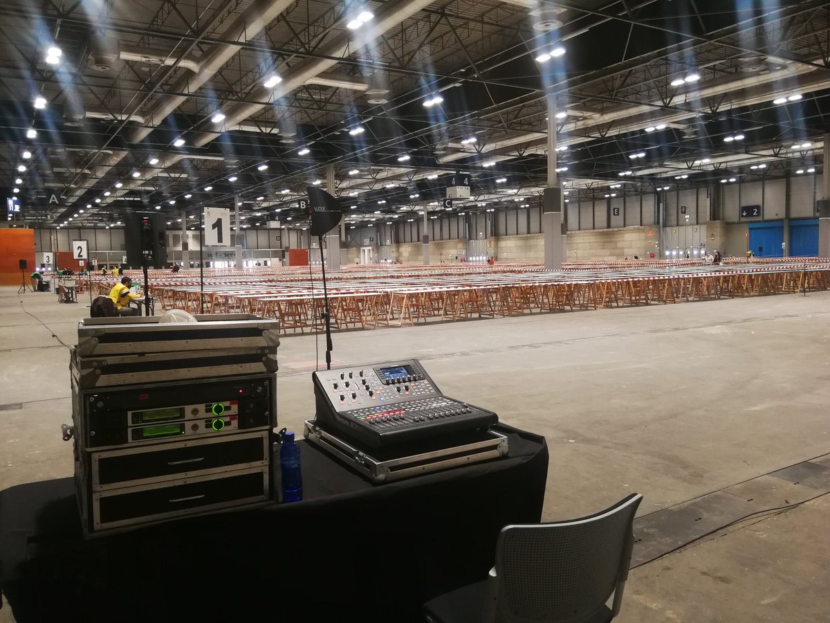 PgvSistemas's tweet photo. Sonorizando espacios grandes. #sonido #sound #Tecnicoaudiovisual https://t.co/uQgFFUEe6v