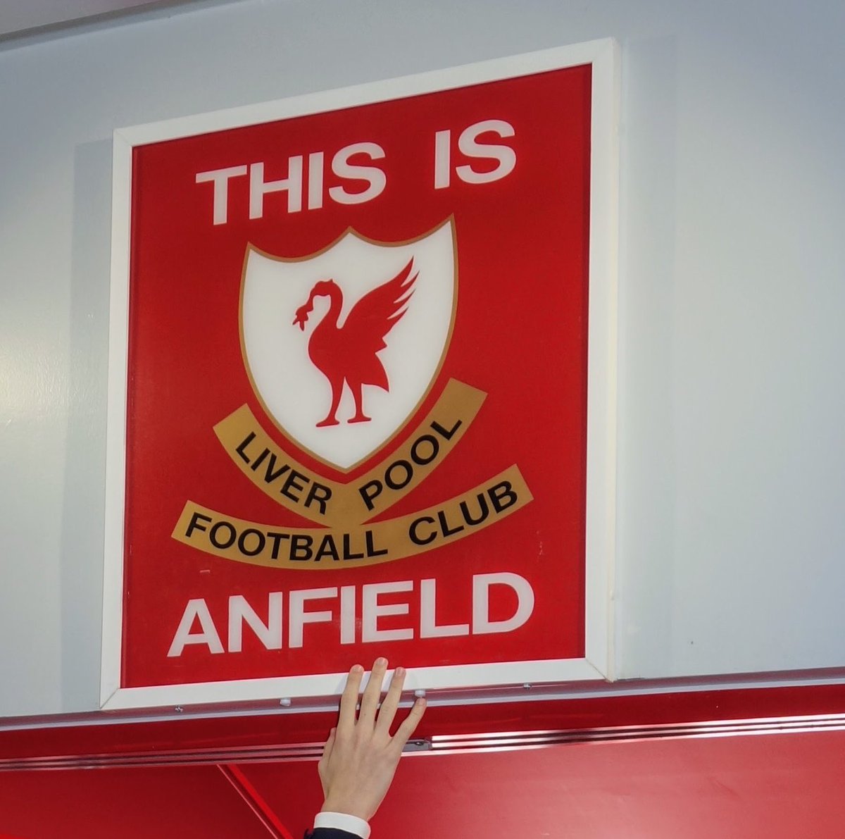 FootBozo's tweet photo. “I really worry that [Liverpool] will go on and win three or four trophies.” - Gary Neville on LFC this season https://t.co/LoOSLHGian