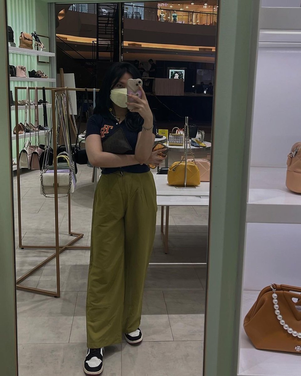 Safitri5678's tweet photo. Yukk buruan di order,slot tebatas!!!
Yang mau lgsung ke wa aja yaa😘
https://t.co/6IVwBKKlsL
#openpurwokerto
#bopurwokerto
#expopurwokerto
#kotapurwokerto
#RealAngel 
#RealAccount 
#availpurwokerto
#wppurwokerto
#panggilanpurwokerto
#angelpurwokerto
#excluderoom
#croot https://t.co/OqLqUY7knD