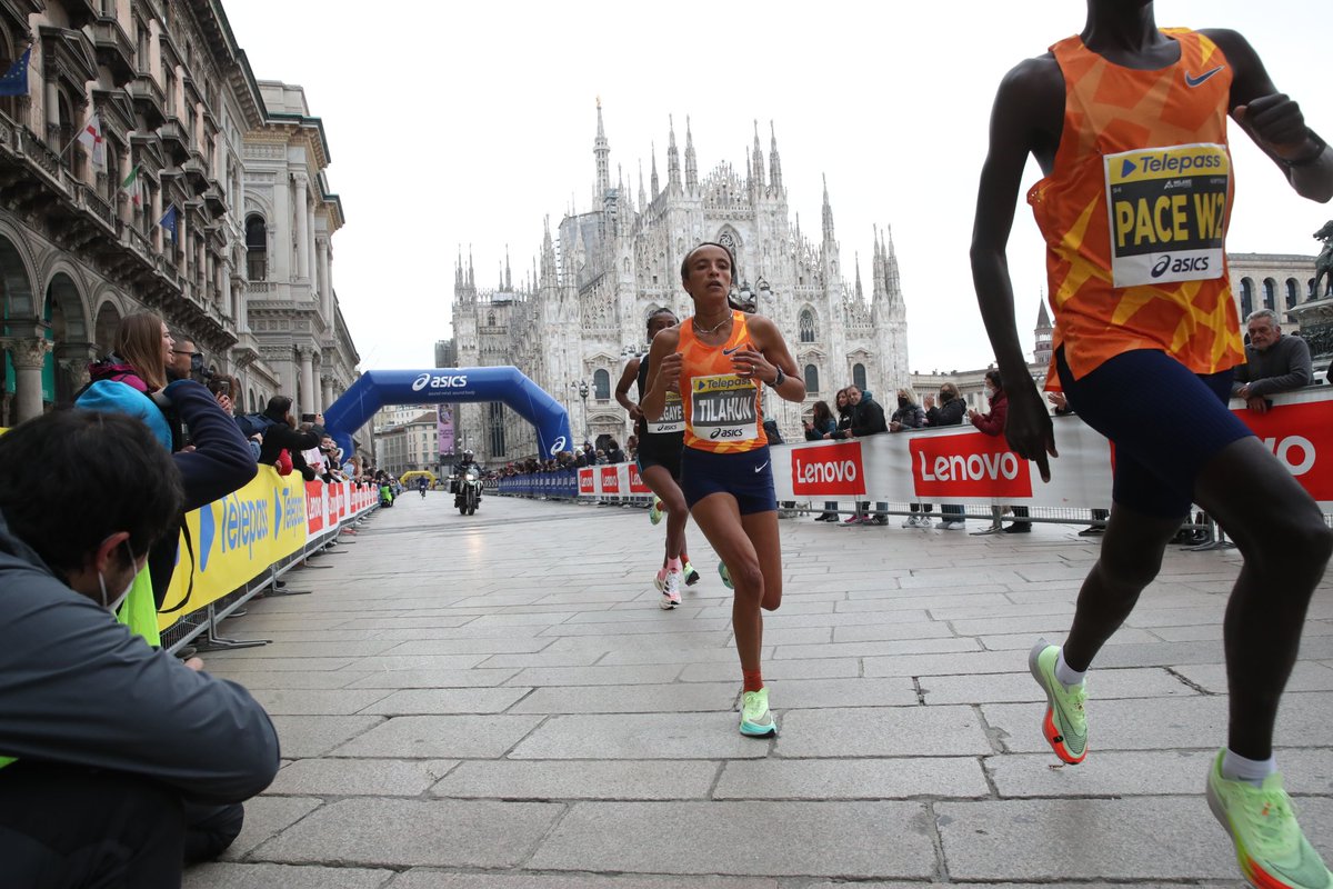 MilanoMarathon (@milanomarathon) on Twitter photo 32.48 at 10km for Vivian Kiplagat
29.35 for the men front group
📸: <a href="/PhotoColombo/">Agenzia Colombo</a>
#MilanoMarathon 32.48 at 10km for Vivian Kiplagat
29.35 for the men front group
📸: <a href="/PhotoColombo/">Agenzia Colombo</a>
#MilanoMarathon