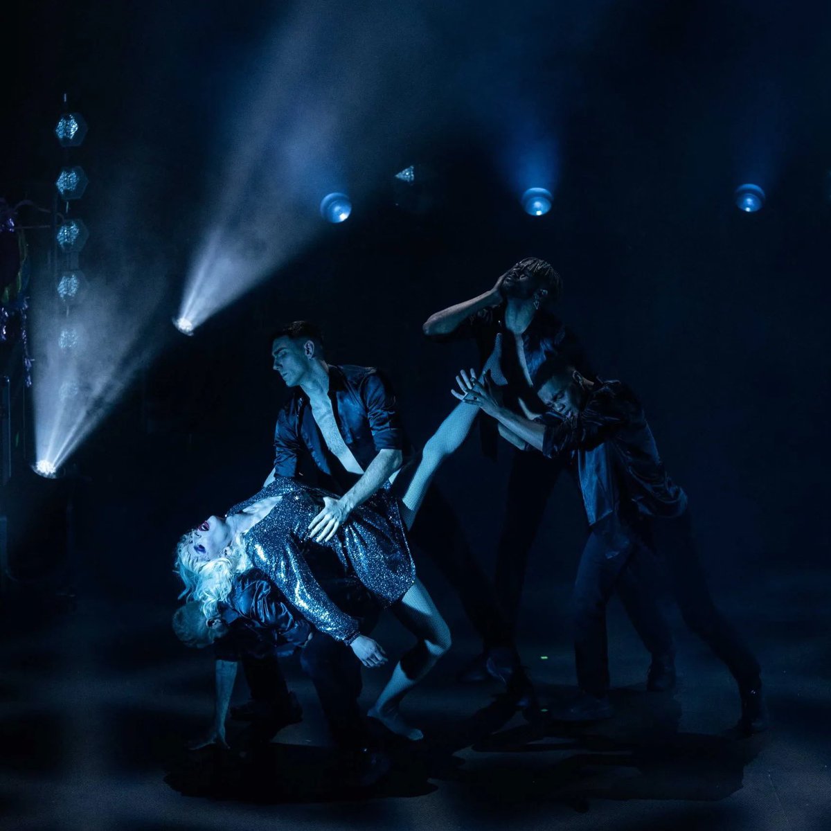 hyunandra's tweet photo. every single picture of katya performing her numbers on tour looks like a renaissance painting https://t.co/JTZTfN086N