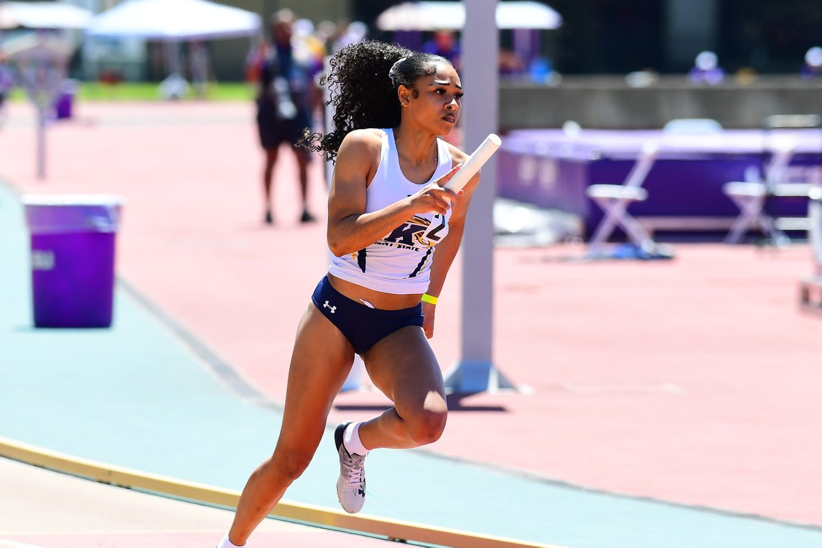 KentStTrackXC's tweet photo. Baidy Ba's victory in the men's 1500m was one of several outstanding performances at LSU on Saturday.

https://t.co/8o3MkJCF36

#GoFlashes⚡️ https://t.co/YVpVfiadBk