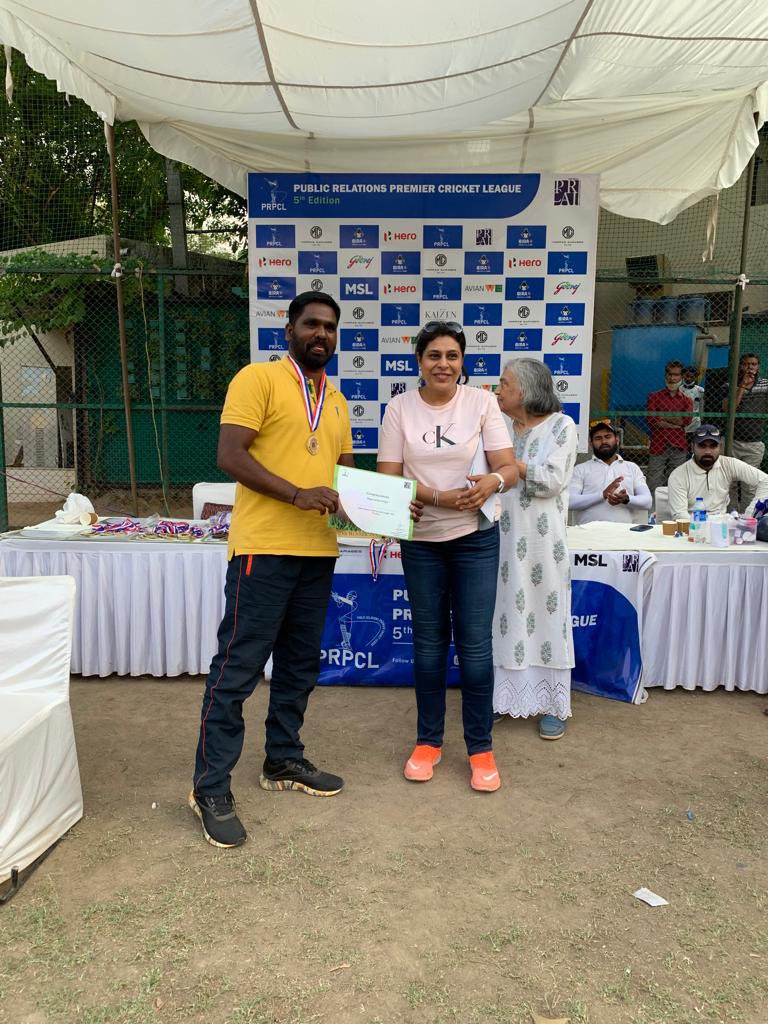 nitinmantri's tweet image. A cricketing weekend full of fun! @avianWE came away with the fair play award for showing the best sportsman ship. Proud of the way the team played. And our very own Monika Kandpal wins the best fielder award! Let’s get some silver (or gold) next time :) @PRCAIndia #PRPCL