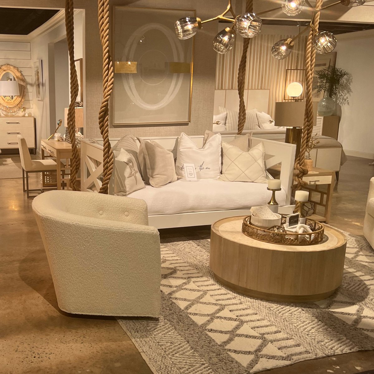 HOMfurniture's tweet photo. At Highpoint - New whole home modern collection from Legacy.
#Highpointmarket #NorthCarolina #Shopping #Newfurniturefinds #Buyersdream #Highpoint2022 #HPM #HPM2022 #HOMFurniture #Noplacelikehom #legacy https://t.co/KKustNvlw0