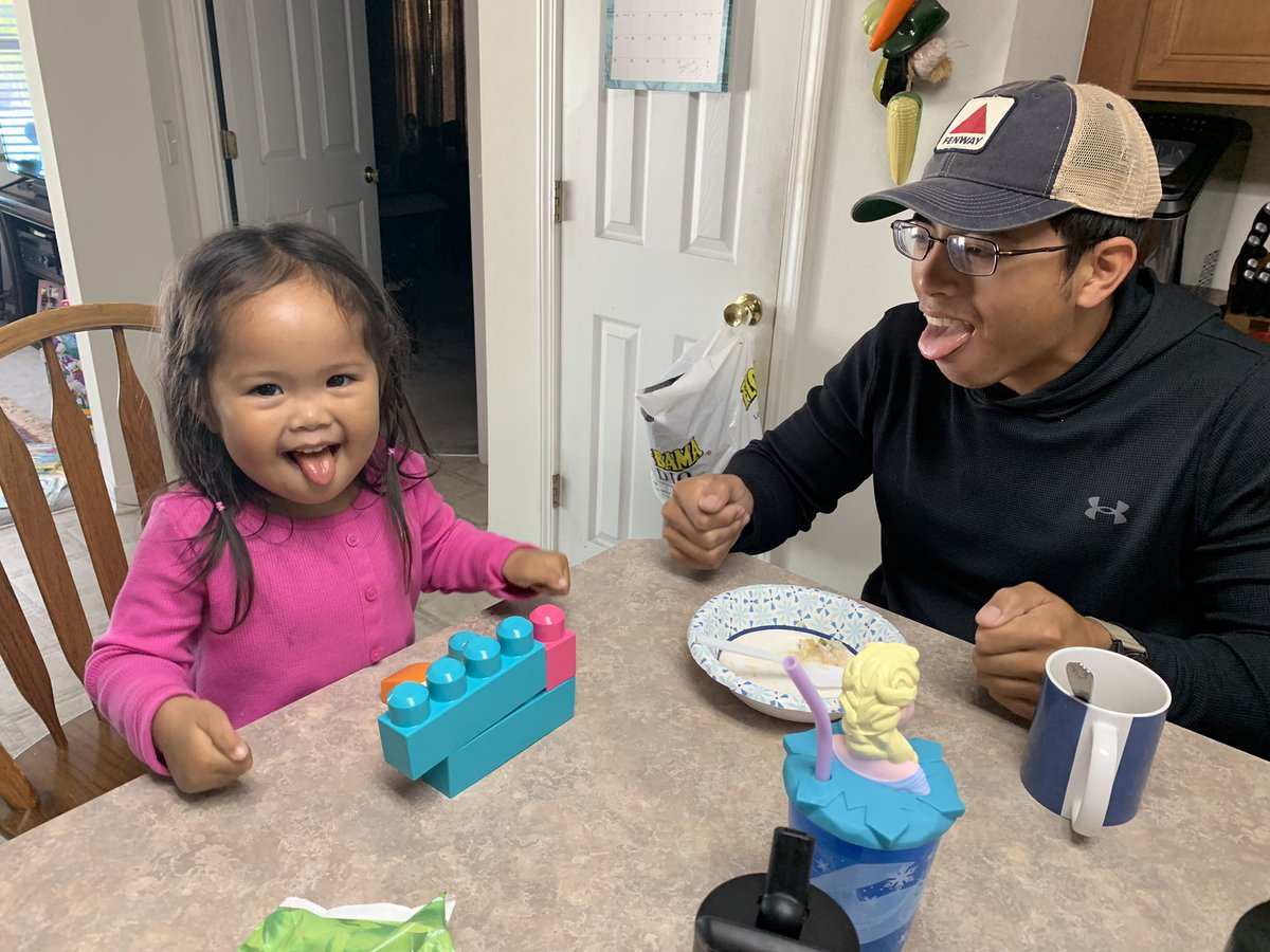 dianasheye's tweet photo. “Daddy do what I do” ♥️ https://t.co/mZayO3TwPl