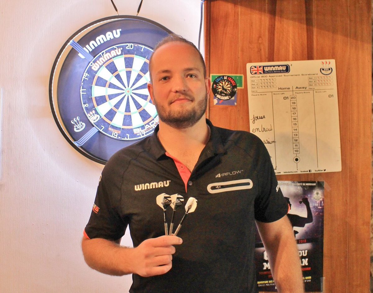 Les élections c’est toujours la même chose non ? Surprise surprise, surprise sur prise ou pas de surprise…
Thibault a besoin de vous !
Ce soir 20h00 <a href="/Eurosport_FR/">Eurosport France</a>  Thibault Tricole peut devenir le premier 🇫🇷 champion du monde de Darts <a href="/DartsWDF/">WDF Darts</a> !! Il affronte Neil Duff 🤞 #WDF
