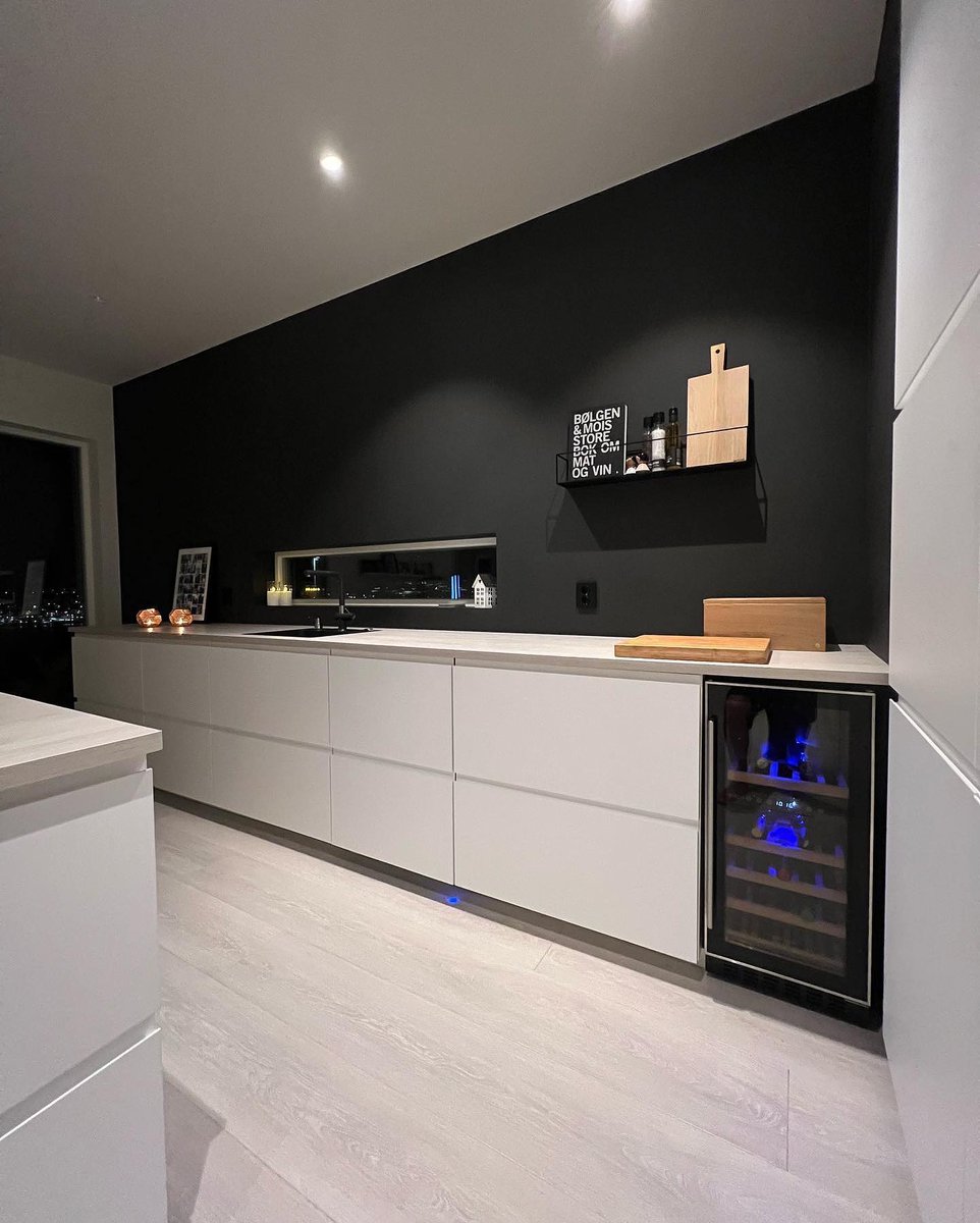 Moderno_Decor's tweet photo. Inspiration
-
The clean, calm Nordic home 🇳🇴
Norway is home to some of the most dramatic sceneries in the world. ❤️

#interiordesign #interiorstyling #interiordecor #decorative https://t.co/n7ayAtFkEZ