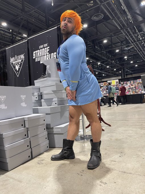 Idk anything about Star Trek, but I think I'm killing it at this convention. 💃🏾 https://t.co/iZdpJcD<a href="/tag/muscle"class="tags"><span>#muscle</span></a><a href="/tag/alpha"class="tags"><span>#alpha</span></a><a href="/tag/fishgangs"class="tags"><span>#fishgangs</span></a>