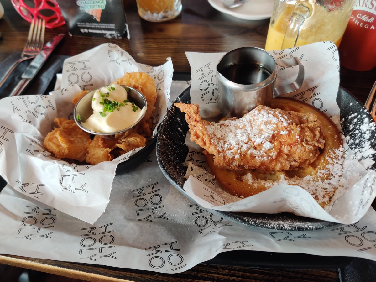 First visit to <a href="/holymolymac/">Holy Moly Macaroni</a> Harborne and it was a bit good 👍

Fun fact: as well as being brilliant itself, it's part of <a href="/WeAreMJN/">Martin James Network</a> a network of organisations all with an ethos of making a positive impact on communities