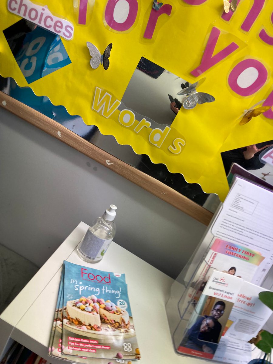 pasc2's tweet photo. Our @coopuk stores in #Staines and #Ashford were delighted to donate some Easter goodies to #C4F🥚🐰

A special shout out to the amazing ladies doing such incredible &amp; invaluable work at the Contact Centre for children! 🐰🥚#itswhatwedo #BeingCoop #Region03 @stejohcon https://t.co/YHRI49lt6N