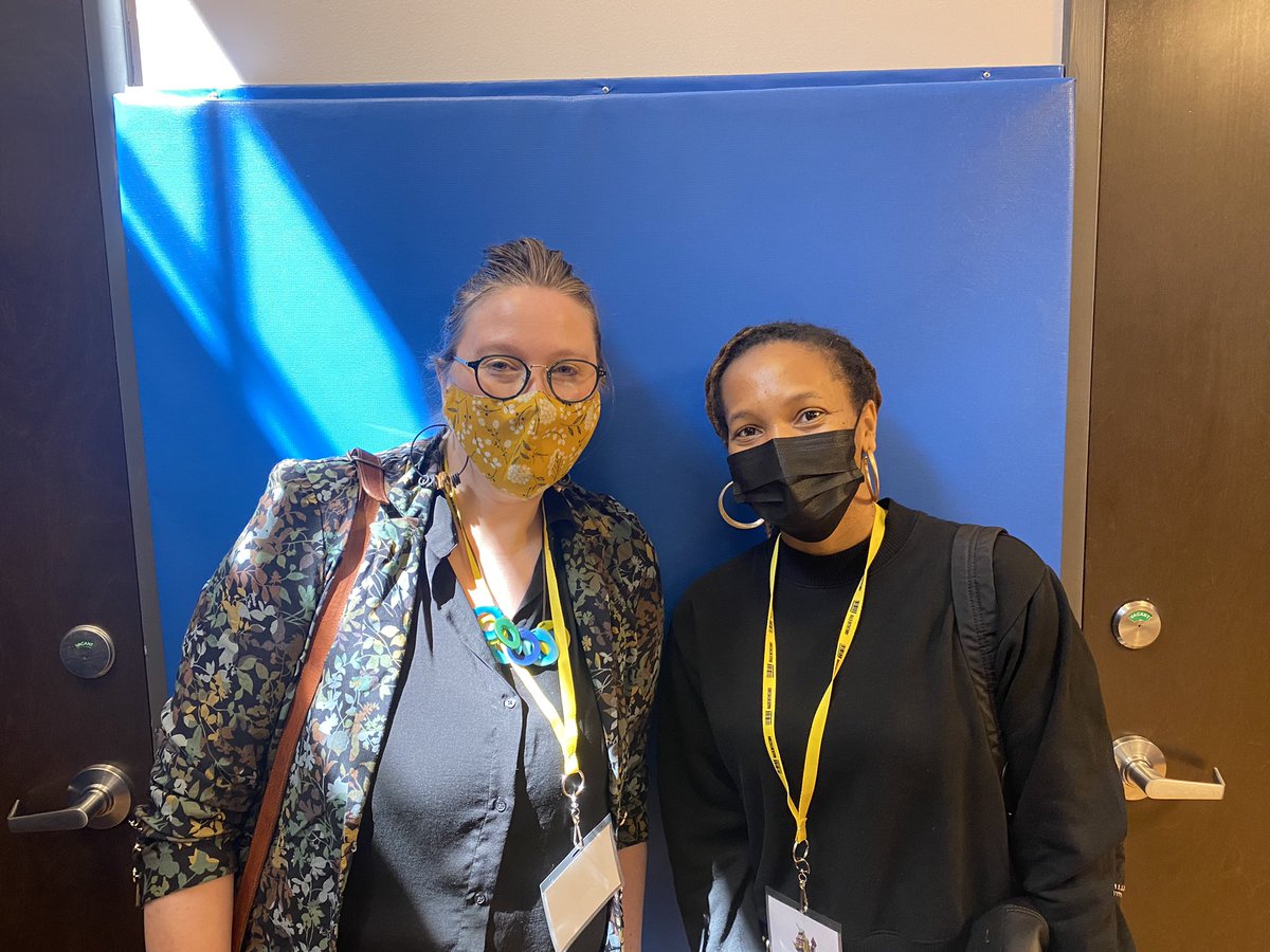 SmallBizDC's tweet photo. Thank you to @madeinthedmv for this yearโs 2022 #DMV Made Conference! It was an honor to serve on the #SheMade panel to discuss the importance of building a supportive community for businesses.
#DSLBD will always be a supporting member of the #smallbusiness community!
#dmvmade https://t.co/padeBfJ4Ws