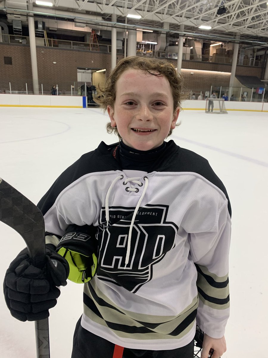 YouthHockeyHub's tweet photo. SDP Invite
2010
RAD > Windy City Storm (7-2)
Madden Taylor had a four point game (3G & 1A) for RAD and earnED POTG honors.
#SDPinvitational @SdpHockey https://t.co/Pl7ZVGfNux