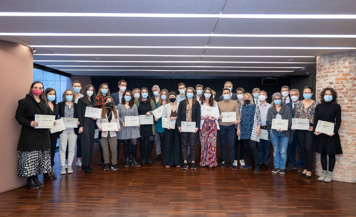 VHIO's tweet photo. Aquesta setmana hem conegut les guanyadores i guanyadors dels #PremisPedreraTalents. En la cerimònia, Iosune Baraibar va recollir el premi de l'edició 20 i @nadiasago, el del 2021. 

➕ https://t.co/d6hWfc6QBx

#MIR22 #ResidentsVH https://t.co/fTnDDe7xMh
