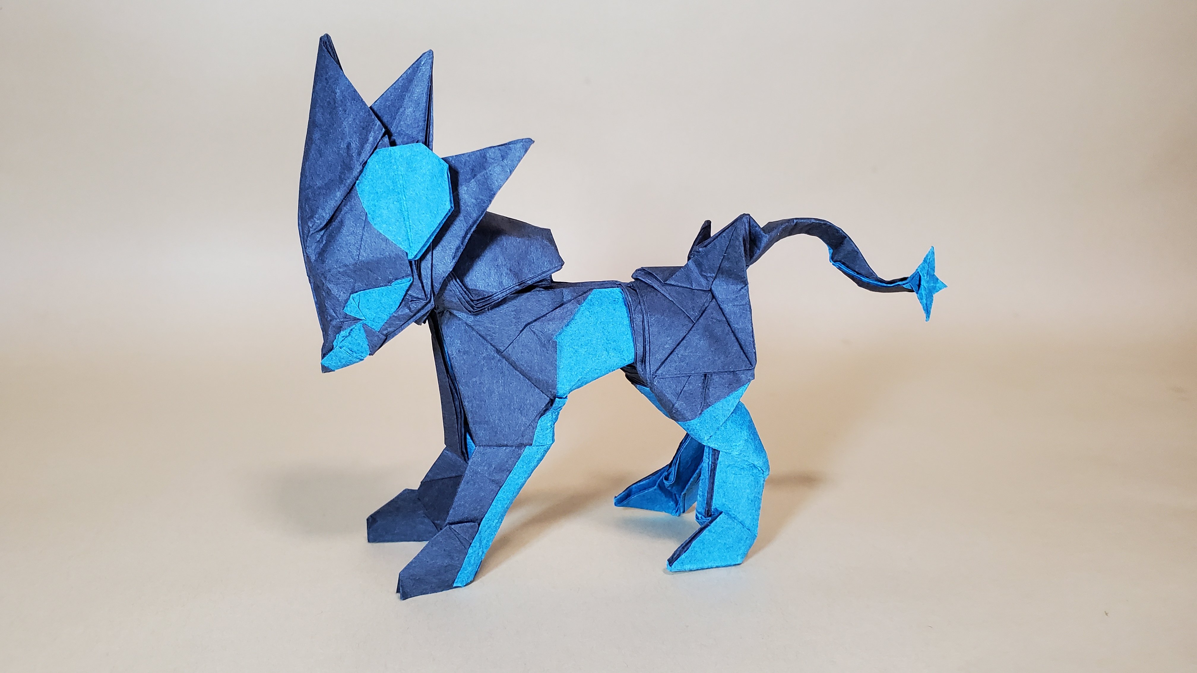 تويتر 𝔸𝕓𝕣𝕒𝕙𝕒𝕞 على تويتر Rt Hyperesthesia O ポケモン 折り紙作品 折り紙一枚でレントラー折ってみました 制作の様子 T Co 3dh7lkhssc T Co Wc3fednhaa