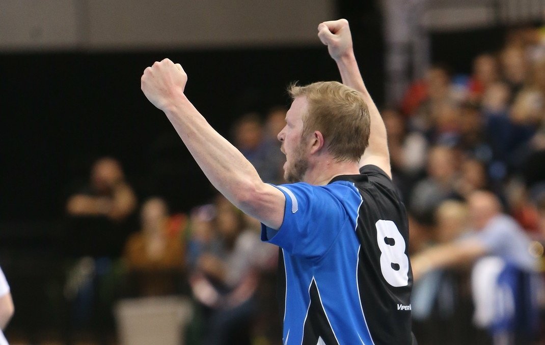 FT: Tornadoes 19-27 Trojans (HT: 10-12)