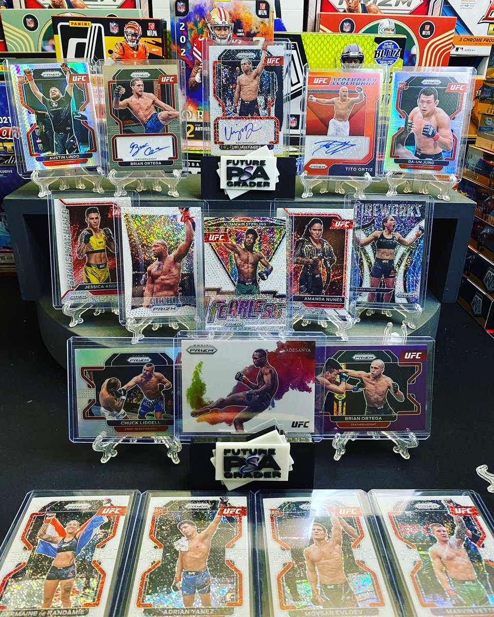 Color blast AND a 1/1 White Sparkle auto?!?!?!?

#prizmbreak #ufcbreak #groupbreak #livebreaks #groupbreaks #boxbreaks #cardbreaks #ufc #prizm #thehobby #whodoyoucollect #boxbreak #sportscards #tradingcards #paniniamerica #prizmhobby #whitesparkle