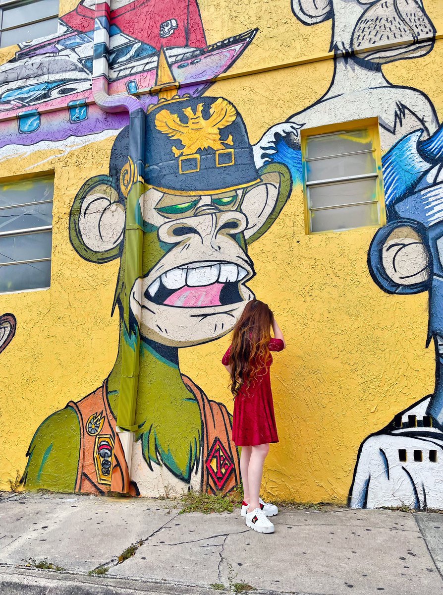 The ape wall is a must go every time visiting Miami! 💃 <a href="/BoredApeYC/">Bored Ape Yacht Club 🍌</a>