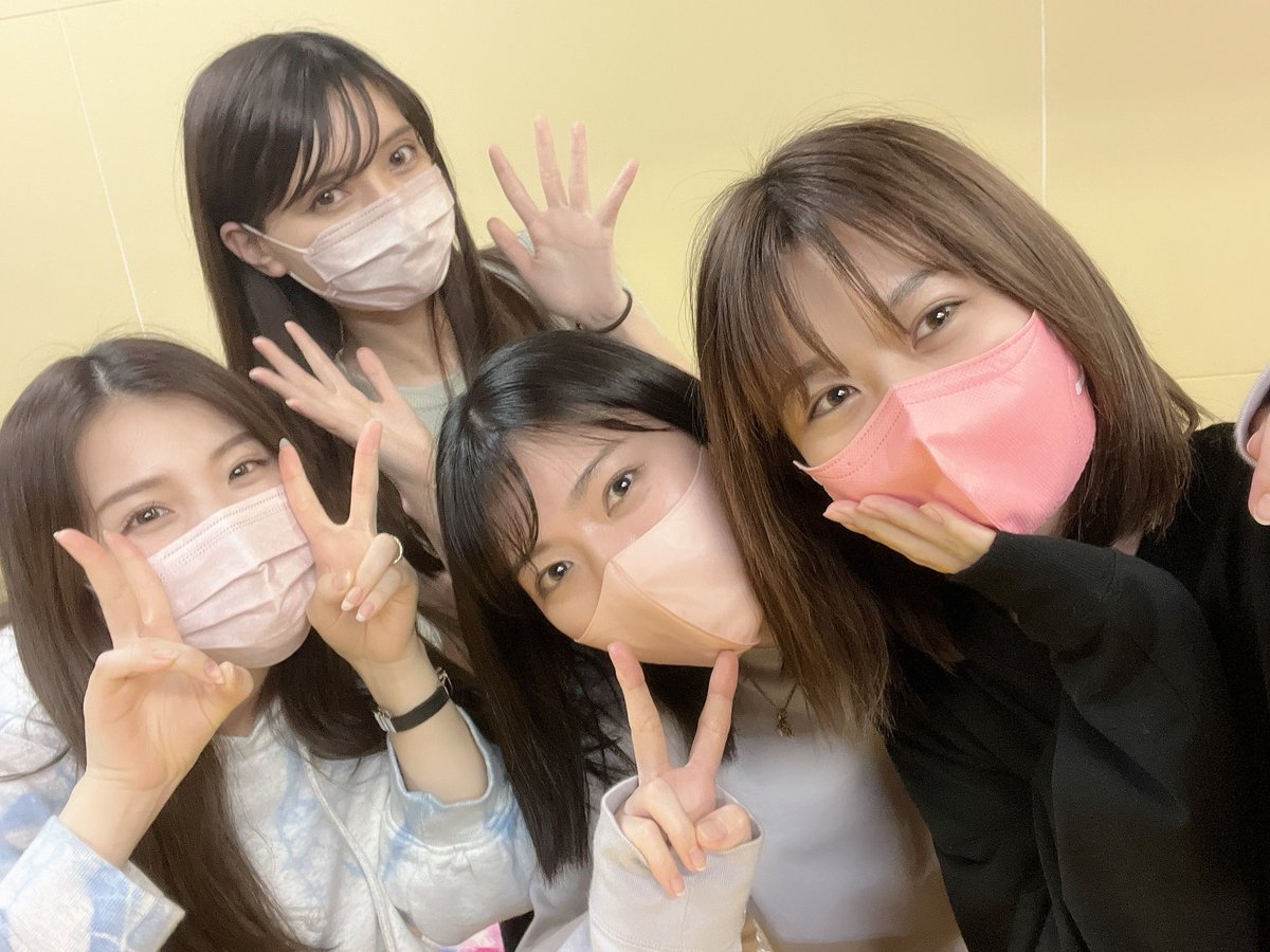 最終稽古が終わりました☺︎
勉強の毎日でした！
観に来てくださるみなさんにお会い出来るのを楽しみに本番頑張ります🌟
#誰かも知らない https://t.co/tCXaBhBF8c