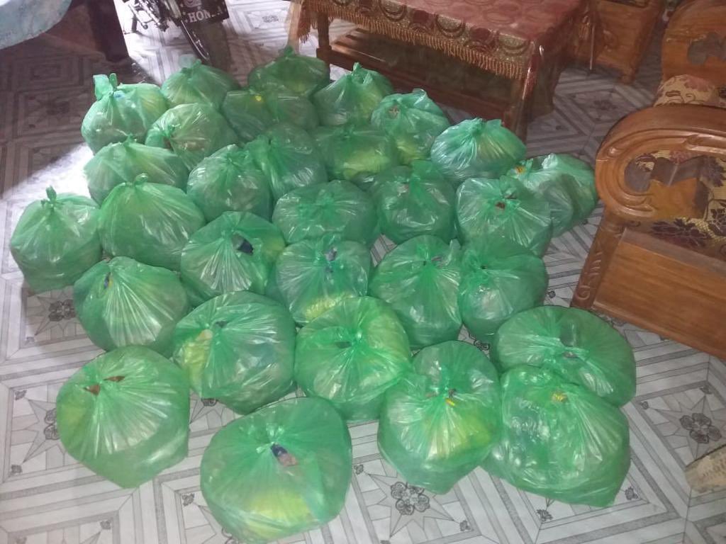 caring_humanity's tweet photo. Caring For Humanity has carried out a wonderful distribution of Iftar food including pilau rice, dates, water, etc. during the holy month of Ramadan 2022. We aim to help more people in our upcoming projects. https://t.co/pqtIYO3OVx