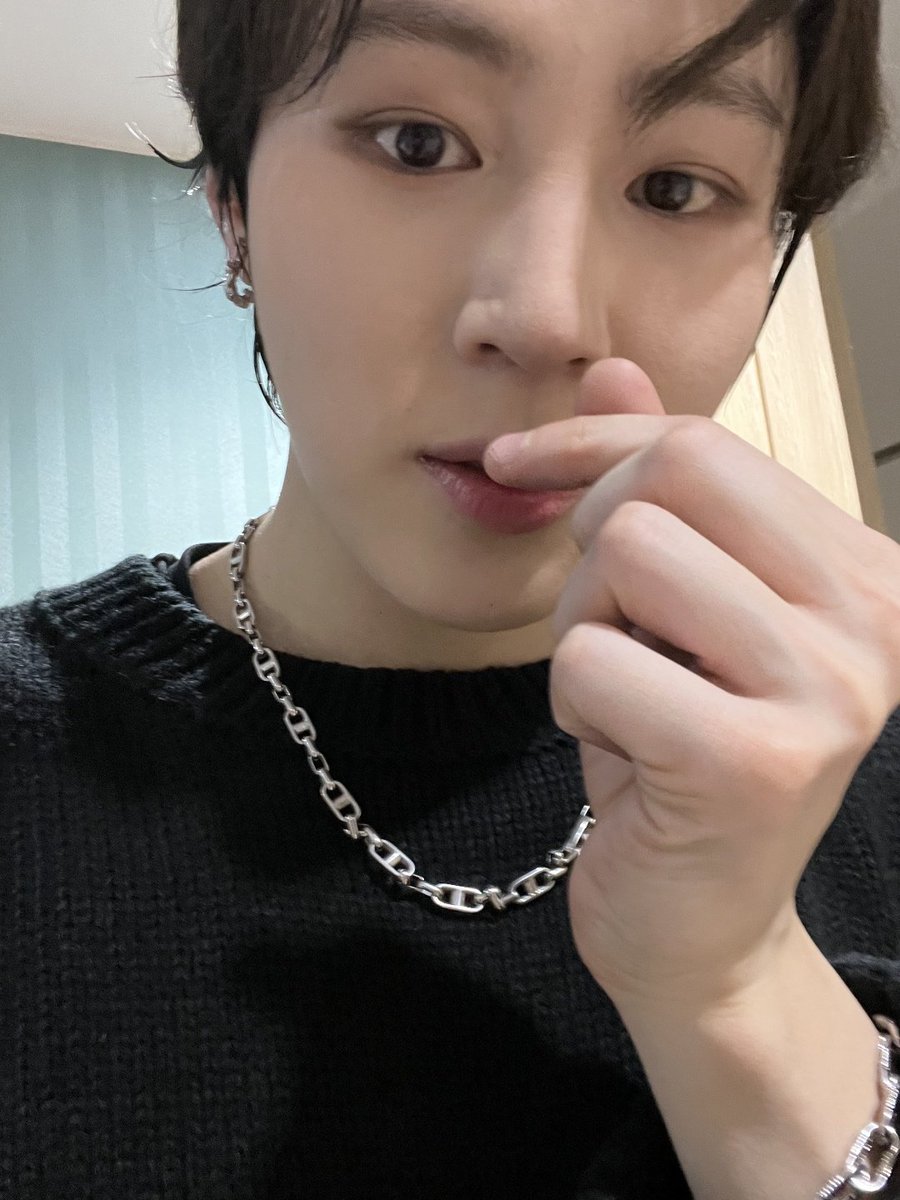 📸
S-Cloud☁️

📍 2022년 4월 10일 일요일
📍 2022 SOMEDAY THEATRE CANTABILE

#하성운 #HASUNGWOON