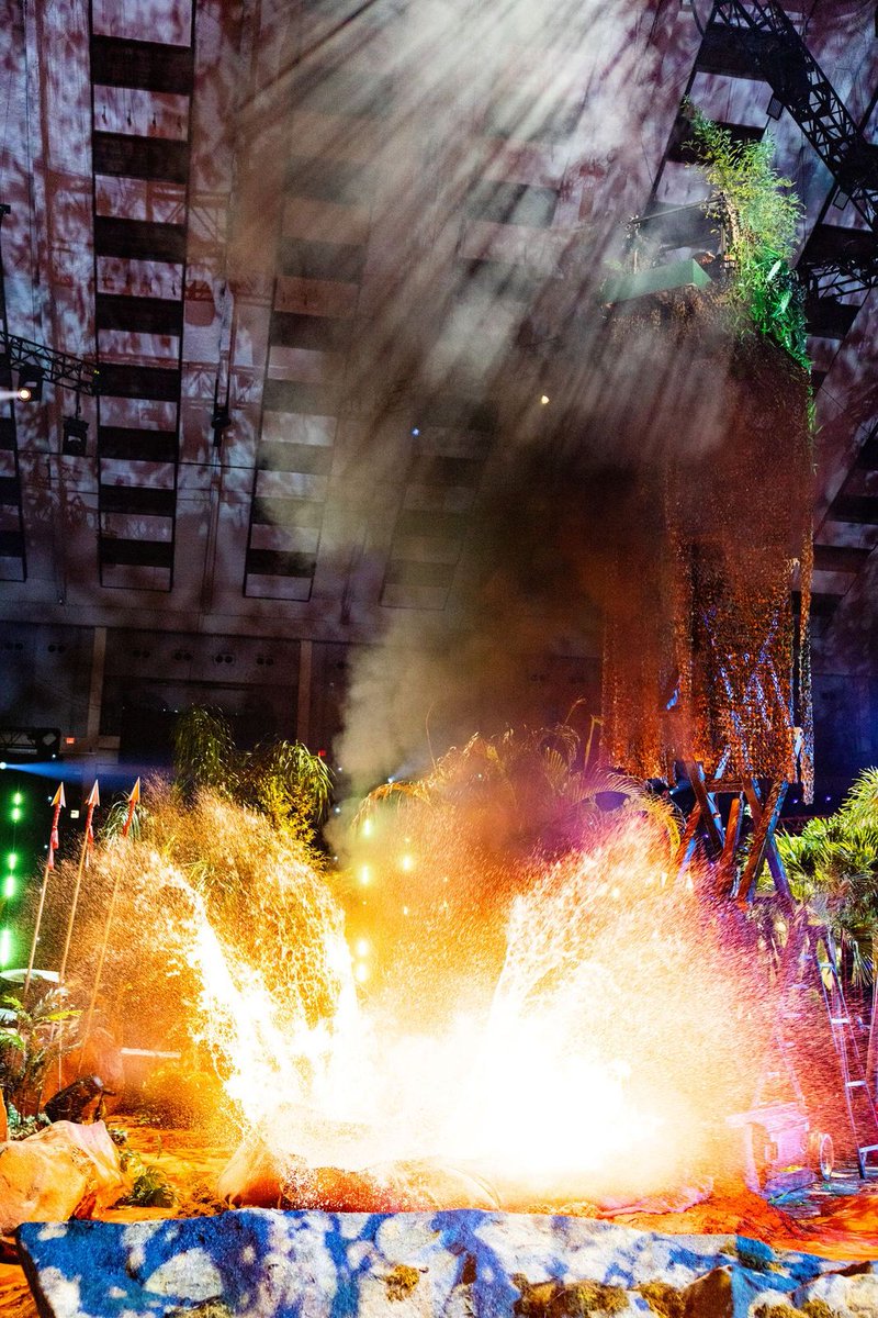 Professor Splash (@professorsplash) on Twitter photo 