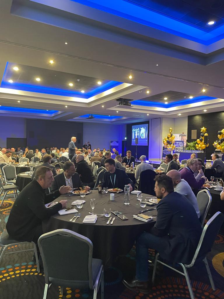 JeremyJHarbour's tweet photo. Day 3 of DealFest - Networking, Case Studies, Deals, Awards and more...
#entrepreneurs #GoDoDeals #TheHarbourClub #JeremyHarbour #NoMoneyDown #2022goals #growththroughacquisition #wealth #success #businessowners #M&Atraining #entrepreneurlife #startup https://t.co/rDIrvWJSB2