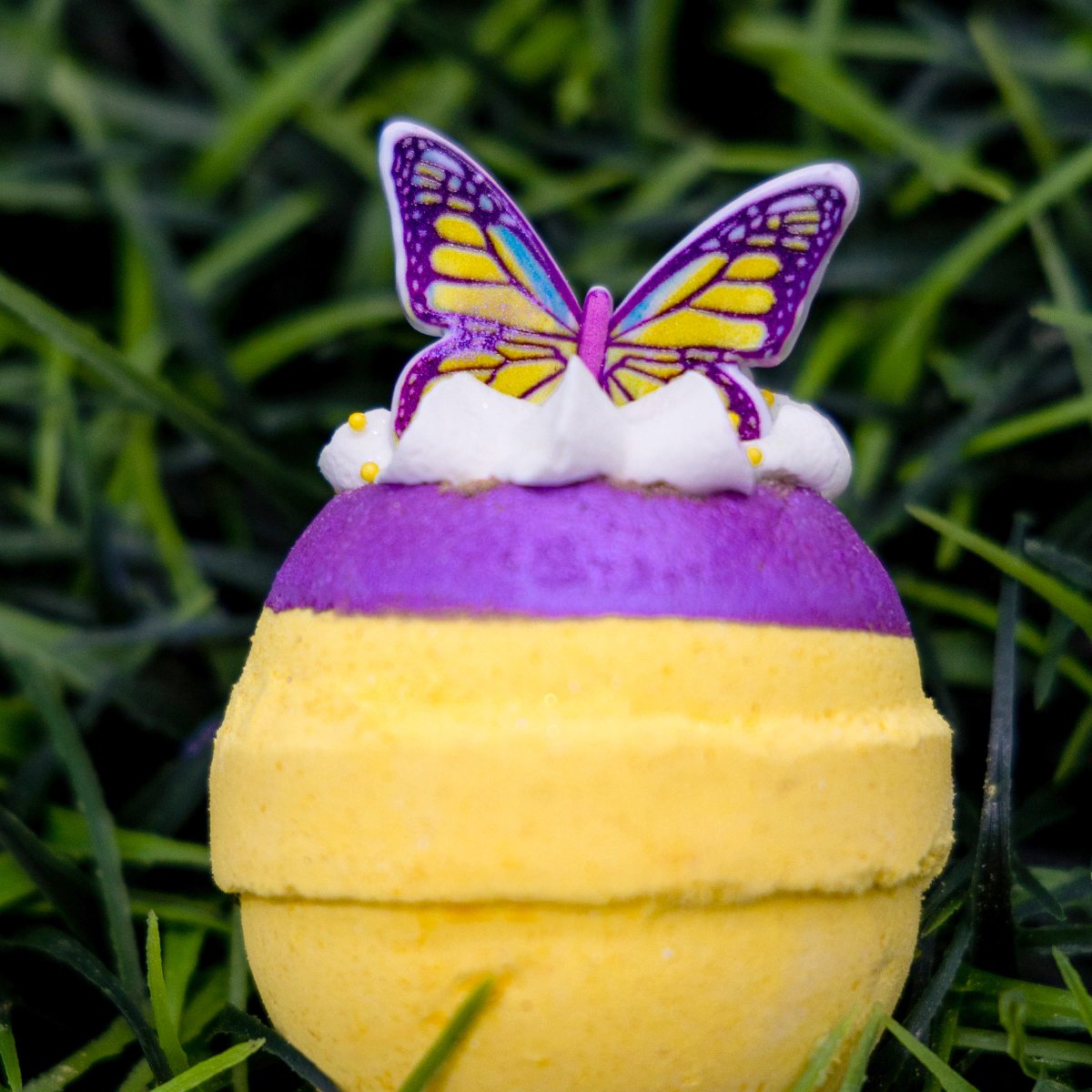 BasinFresh's tweet image. Like a caterpillar to a butterfly, it's time to transform dry winter skin to reveal a golden springtime glow! 🦋✨ bit.ly/3reURI1