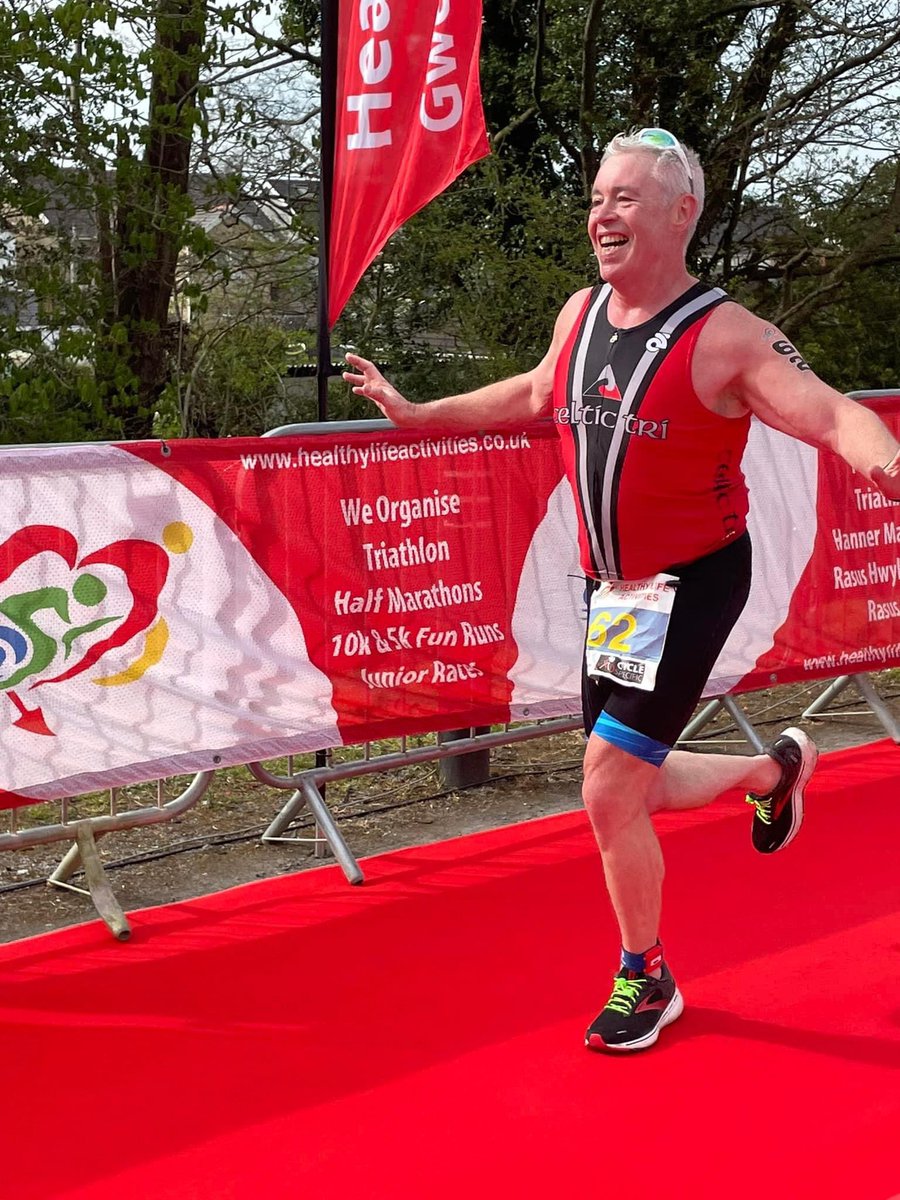 Another fabulous event from Noelwyn at <a href="/HL_Activities/">Healthy Life Activities</a> and great to see the club racing again this weekend, with the Amman Valley Triathlon. 🔴⚫️⚪️
Well done athletes, volunteers and organisers. 👏👏👏
#CelticTri #Triathlon #Belonging <a href="/IRONMANTriClub/">IRONMAN TriClub</a> @WelshTriathlon