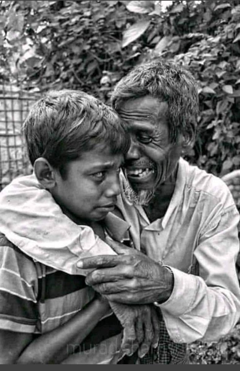 tarksahitya's tweet photo. भूखा नहीं सोया कभी मजबूर बनकर, अपने सपने बेचकर खिलाया बाप ने मज़दूर बनकर।

~ अज्ञात https://t.co/OzddGn4maG