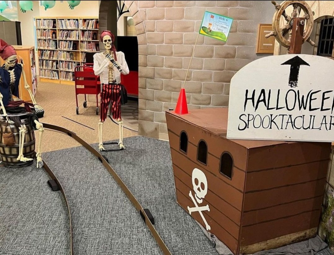 FairfieldPubLib's tweet image. Our Friends are ready for mini-golf at Main Library today! 10am-3pm

$5/person or $20/family
All proceeds to benefit the Fairfield Public Library.

There&apos;s great raffle baskets with donations from many local businesses as well!

#minigolf #libraryminigolf #friendsoflibraries