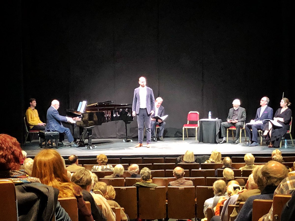 LudlowEngSong's tweet photo. #jamesatkinson with @iainburnside @robmuz and @DonaldMacleod01 @DrKKennedy @Ianskellyradio3 bringing Finzi’s music and letters to life Audience faces are a delight behold… ❤️❤️ https://t.co/SCf5z5XjkD