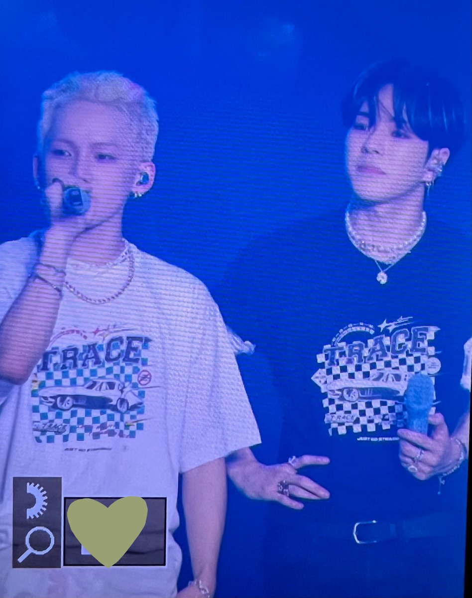 220410

#최현석 #CHOIHYUNSUK
#윤재혁 #YOONJAEHYUK
#TREASURE #트레저