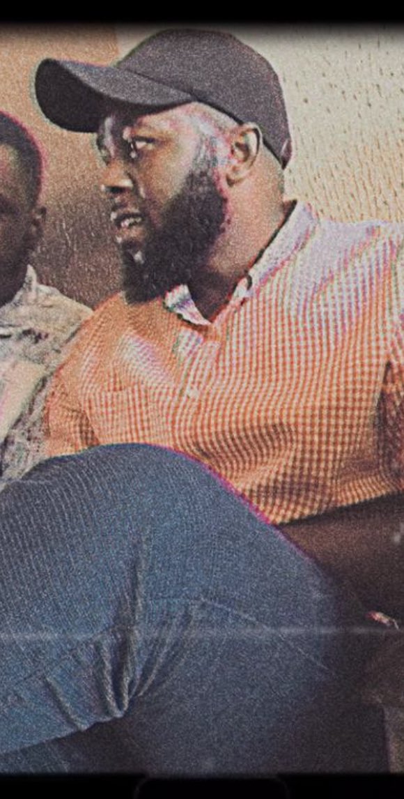 Brother Brother, Happy Birthday Aburo, one day we will be able to settle who is older let’s leave that argument for today. May your days be long, your path be bright,your barn be full and your heart be merry. God bless you darling ❤️❤️❤️ I Love you dearly