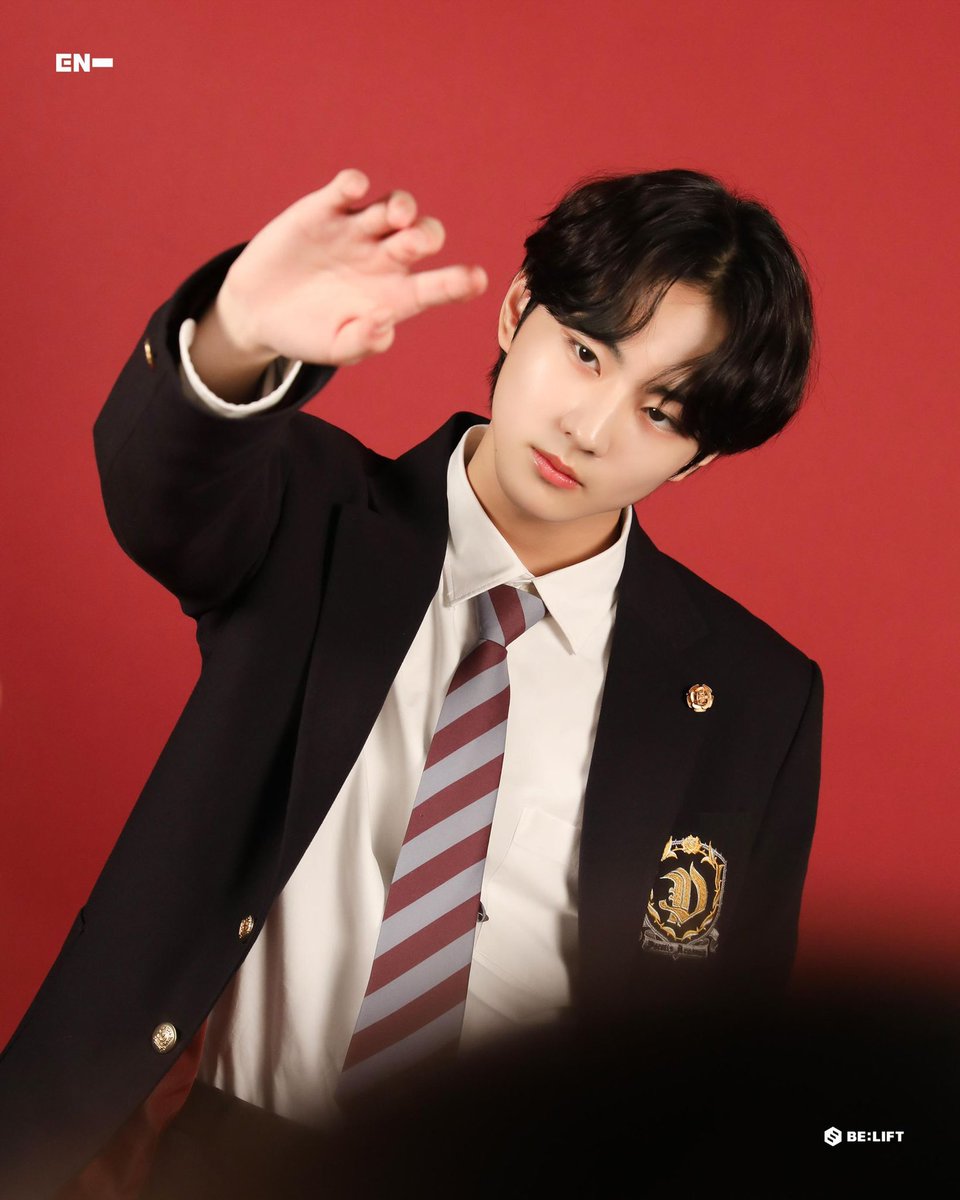 freakwonie's tweet photo. pengen nonjok pls CAKEP BENER https://t.co/EPLiM70zHJ