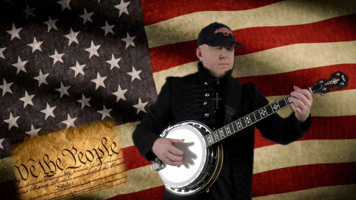 TheRealCWN's tweet photo. He's a musical trailblazer &amp; the first to set the Guinness World Record for Fastest Banjo playing.  Todd Taylor received the Order of the Palmetto in SC.  He also has a state holiday.  Todd is my guest Wed. 11 am 'Conversations with Nicole'  FB &amp; YouTube .@ToddTaylorBanjo https://t.co/h6BlUQEhfO