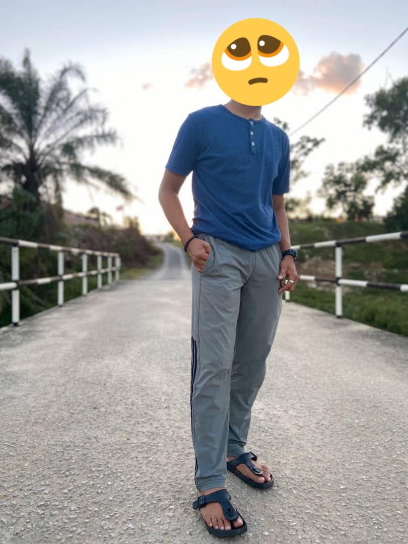 NiezamBi's tweet photo. Ade tak yg fetish dgn seluar trek mcm tu???
Cer share sikit gambar...

#treksuit #seluarforest #seluartrek #seluartrek #fetishfashion #LGBTQ https://t.co/cF2ikEm4Yj
