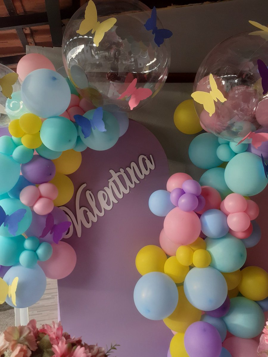bysaviobaloes's tweet photo. Jardim encantado, por Fabíola Clemens e @bysaviobaloes 

🐛🦚🎊🎈⚘🐞 https://t.co/kxpT48H3Xd