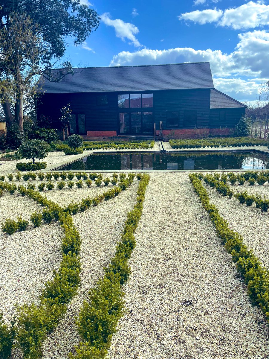 Amazing child-free night away at <a href="/SilchesterFarm/">SilchesterFarm</a> 🏠 Meant to be more of us but Covid happened….amazing food by chef Steven and Ben (No2) looked after us so well! Be back soon! 🦆 🐑 🍷